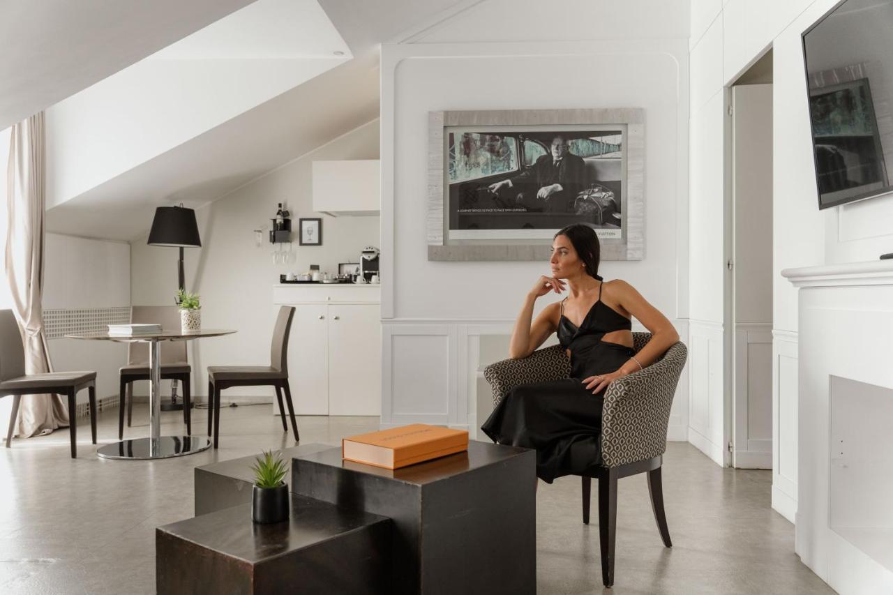 Montenapoleone Suites Milan Exterior photo